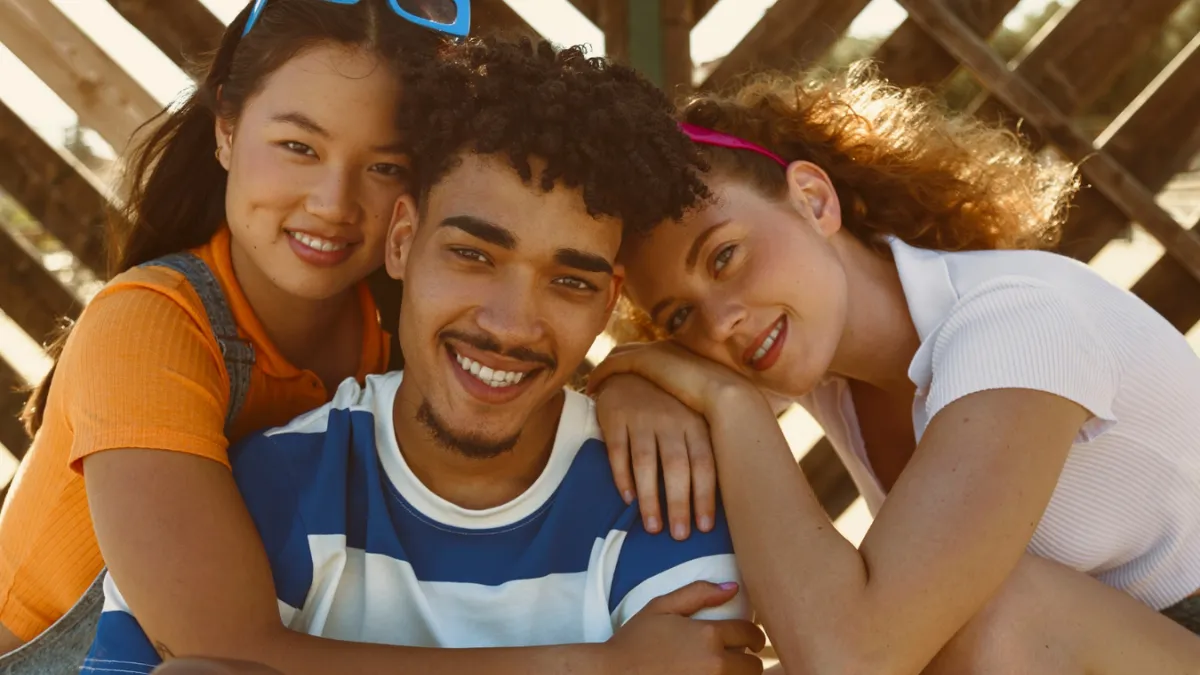 Qual é a diferença entre Millennials, Geração Z e Geração Alpha?