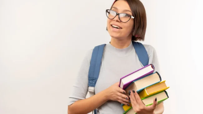 Inscritos no Enem podem receber pagamento de benefício social; entenda